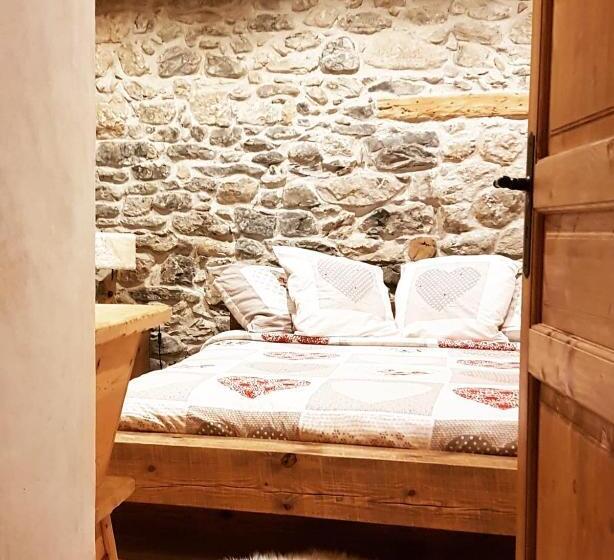 חדר סטנדרט עם מיטת קינג, Ferme Familiale Chez Lili