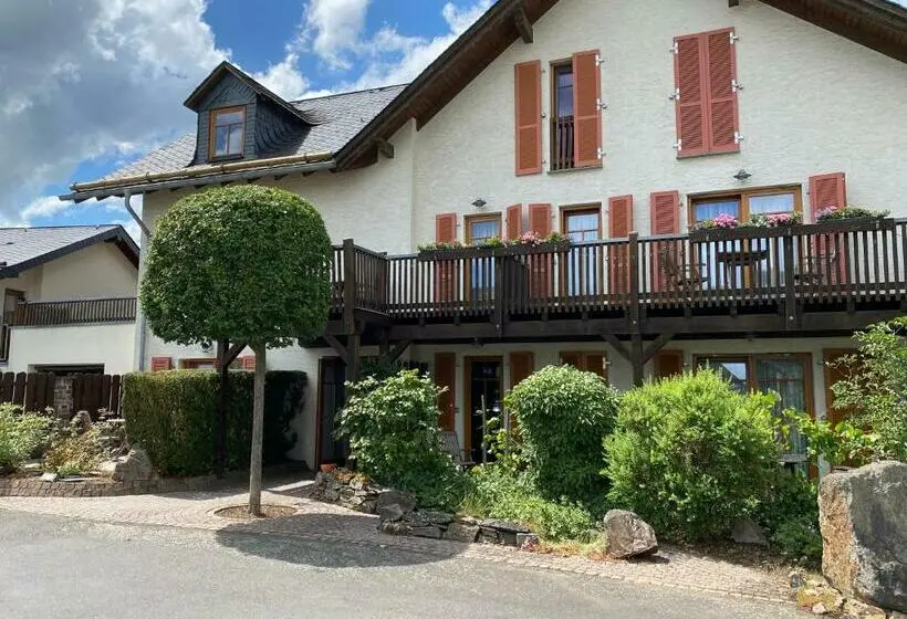 スタンダードルーム, Fetz Das Loreley
