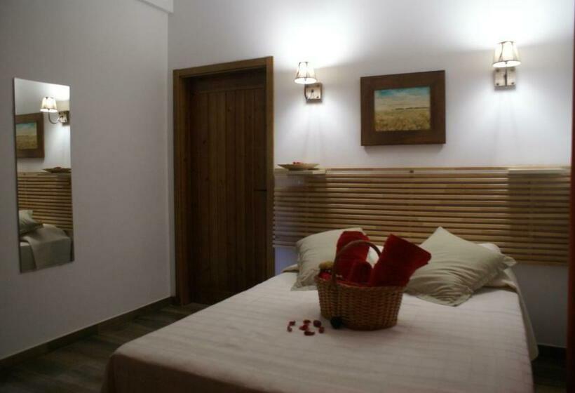 Номер Стандарт Адаптированный для Инвалидов, Monte Do Pego