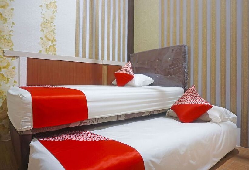 Номер Стандарт, Oyo 91433  Sari Jeneponto