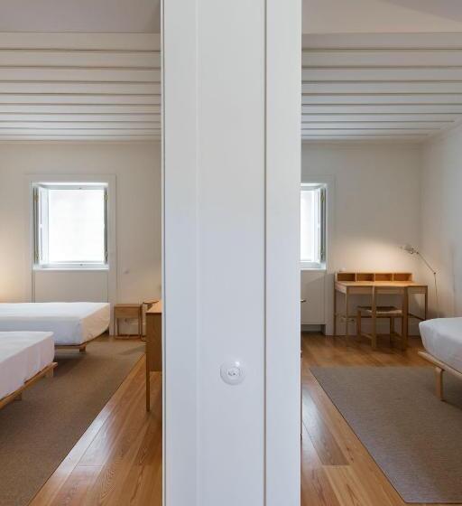 منزل 4 غرف نوم, Quinta Da Caída