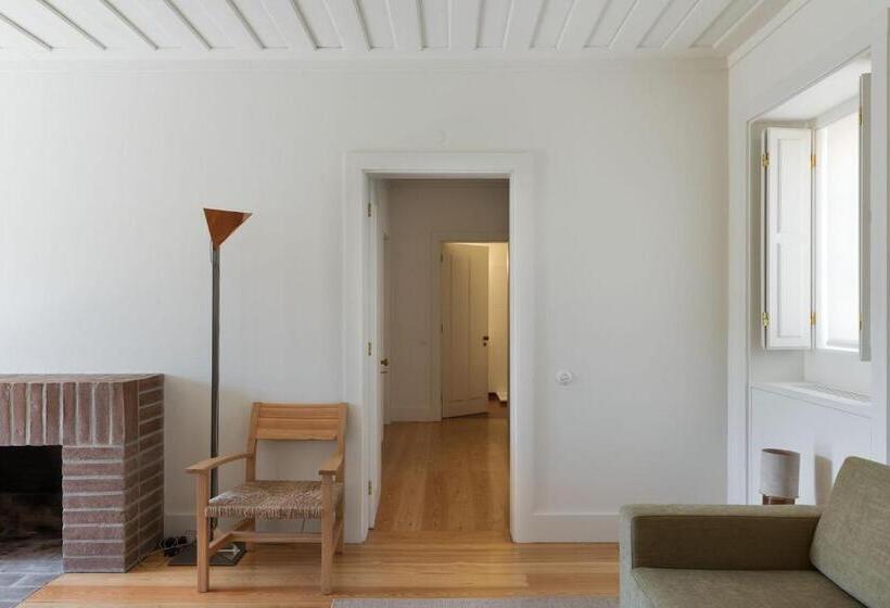 منزل 4 غرف نوم, Quinta Da Caída