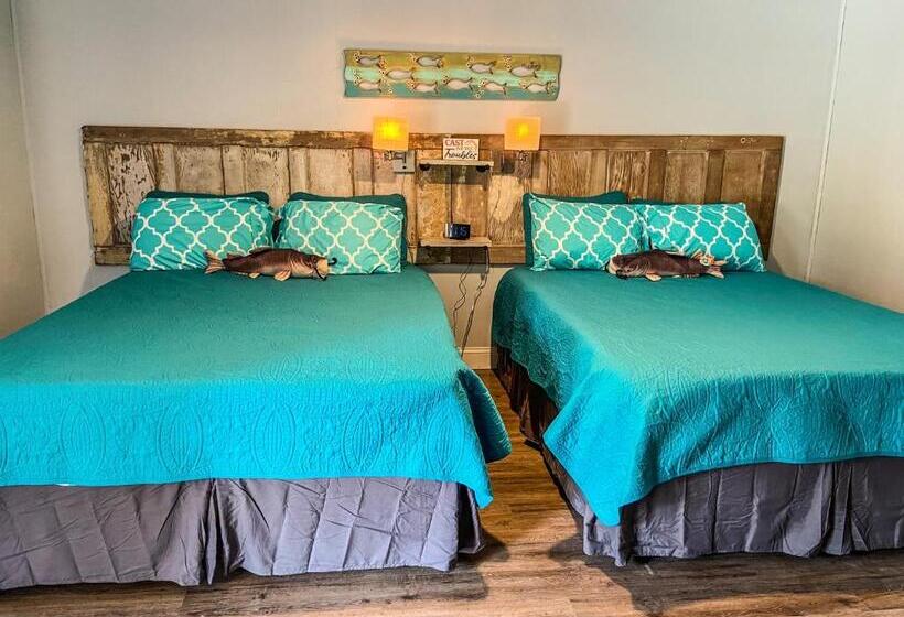 Номер Стандарт, Reel Inn And Lodge