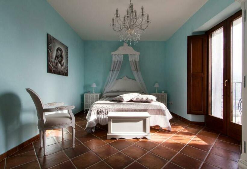 标准间, La Rossa Fantastica