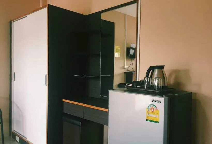 Standard-huone King-vuode, Peeranon Resort
