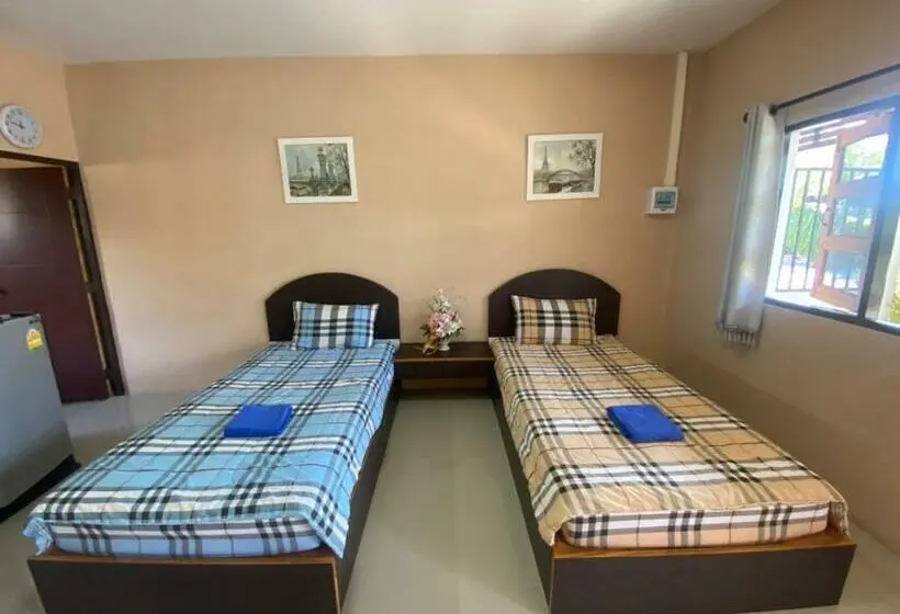 Standard-huone, Peeranon Resort