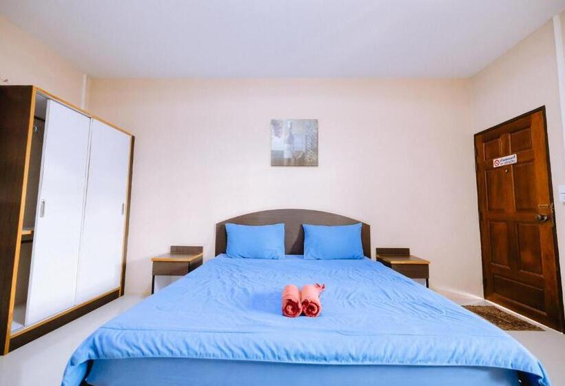 חדר סטנדרט עם מיטת קינג, Peeranon Resort