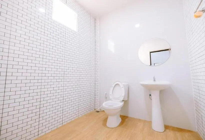 Superior-huone King-vuode, Peeranon Resort