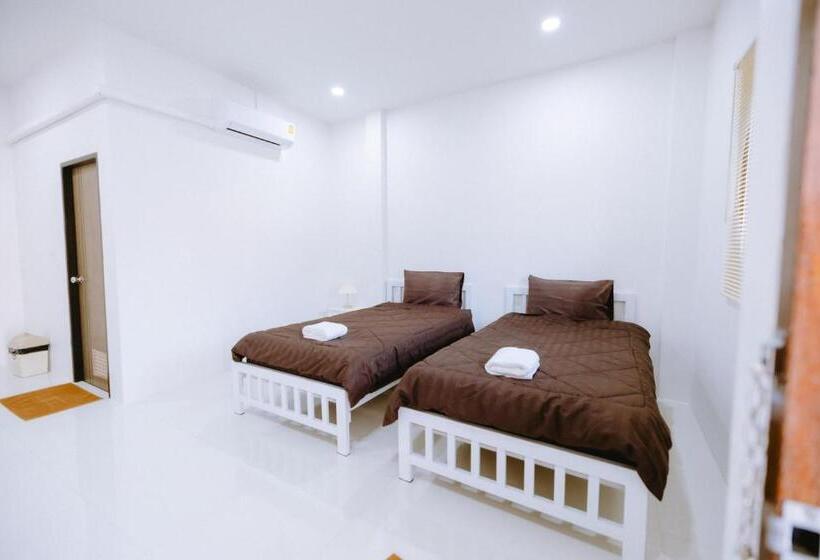 חדר סופריור, Peeranon Resort