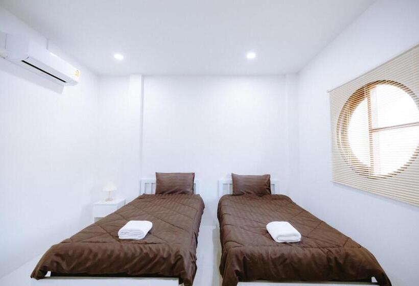 חדר סופריור, Peeranon Resort