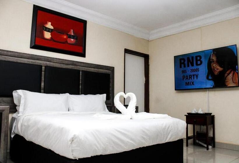 Номер Стандарт, Tshukudu E Ntsho