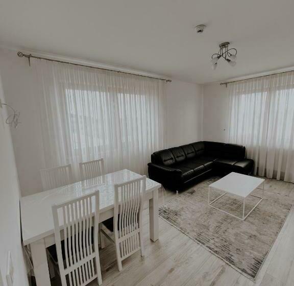 침실 1개 아파트, Cazare Vicoveancaa