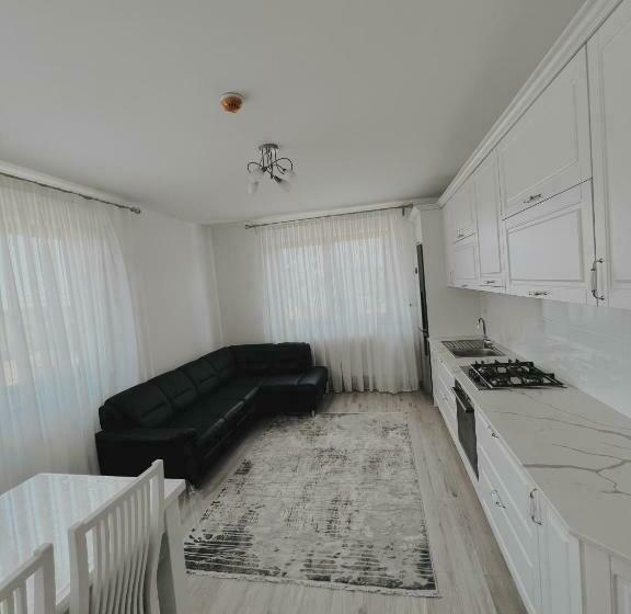 침실 1개 아파트, Cazare Vicoveancaa