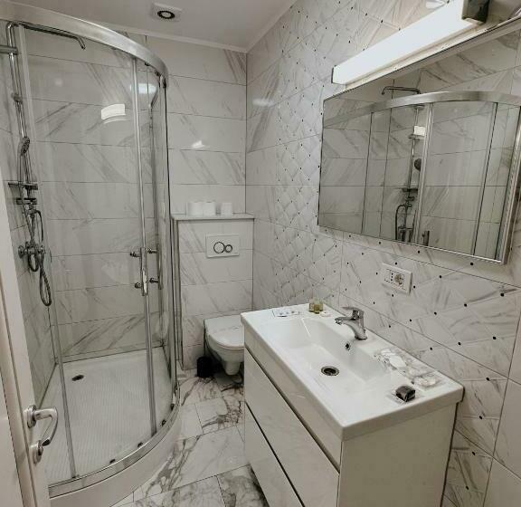 침실 1개 아파트, Cazare Vicoveancaa