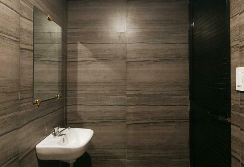 스탠다드 스튜디오, Alamaris Resort Redpartner