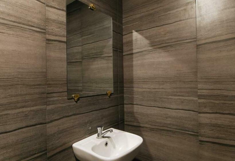 标准工作室, Alamaris Resort Redpartner