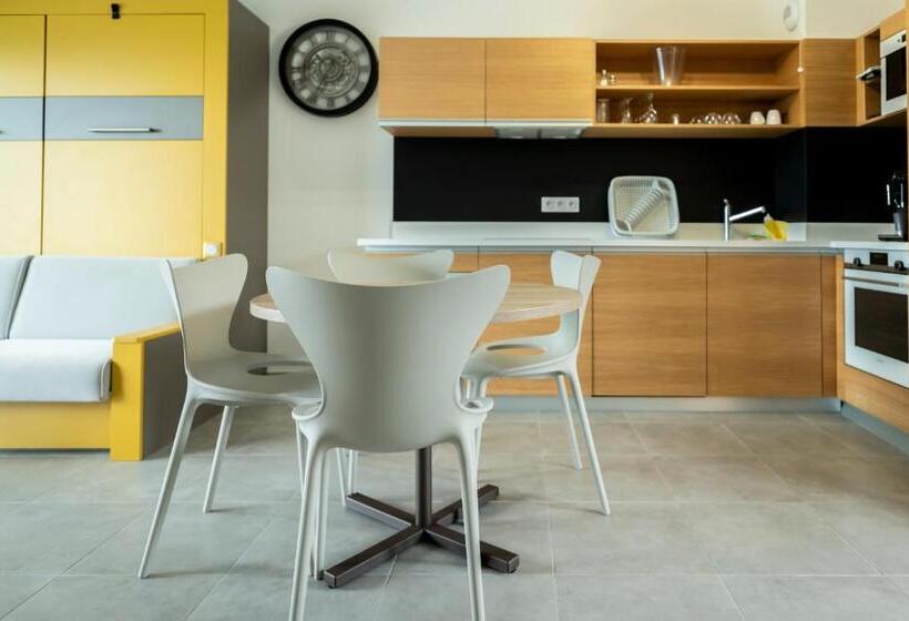 דירת חדר, Hôtel Résidence A Torra