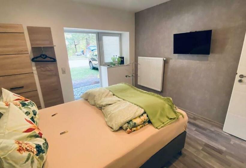 غرفة ديلوكس سرير كينج, Nina Apartments