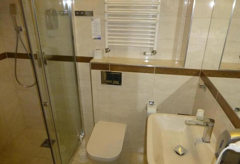 اتاق سوپریور, Giżycko