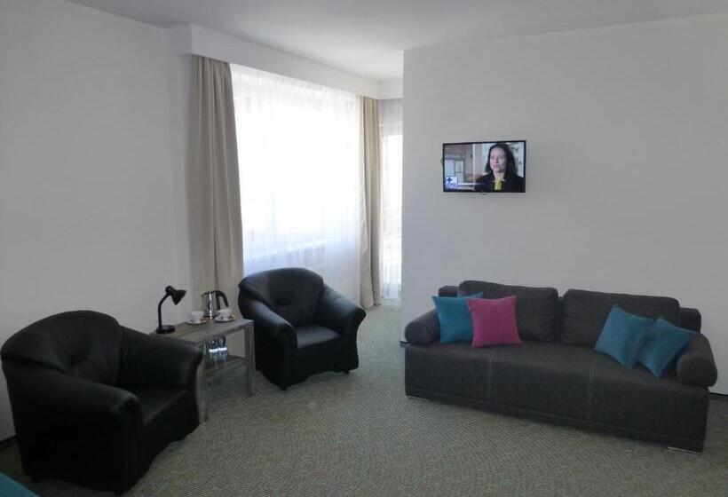 اتاق سوپریور, Giżycko