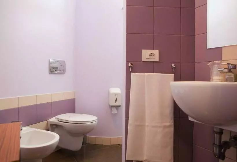 اتاق استاندارد, Ragusa Inn