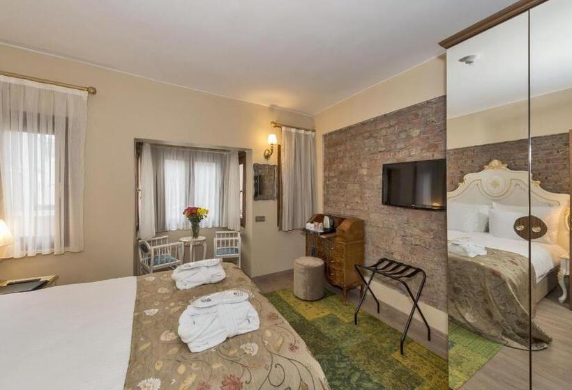 اتاق سوپریور, By Murat Royal Hotels