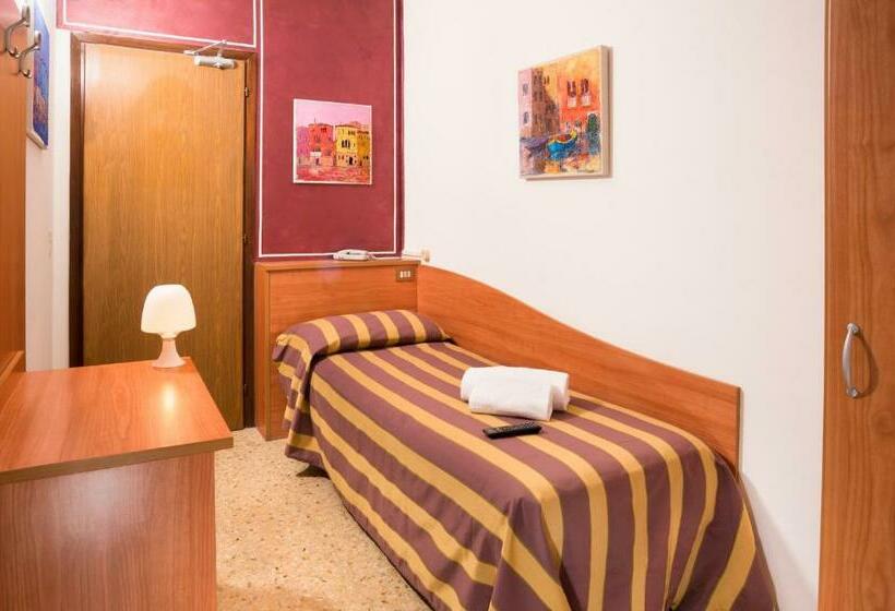 スタンダードシングルルーム, Antille E Azzorre