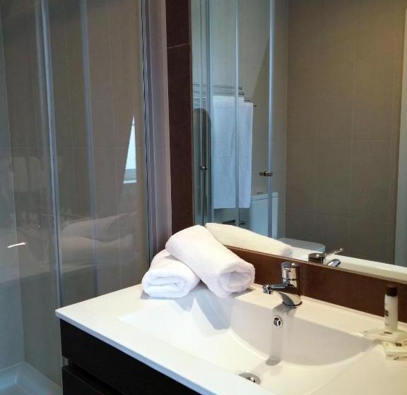 اتاق سوپریور, Lisbon Arsenal Suites