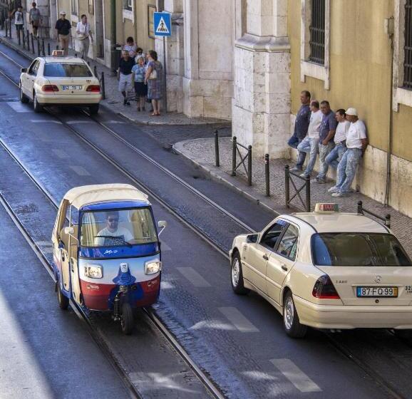 اتاق سوپریور, Lisbon Arsenal Suites