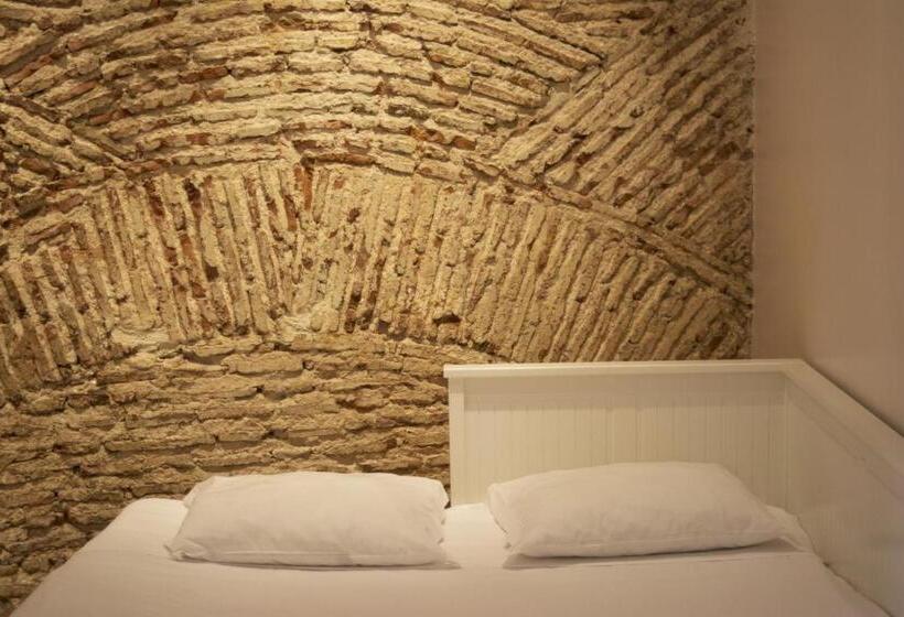 استودیوی استاندارد, Lisbon Arsenal Suites