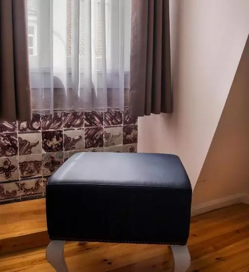 اتاق سوپریور با چشم‌انداز شهر, Lisbon Arsenal Suites