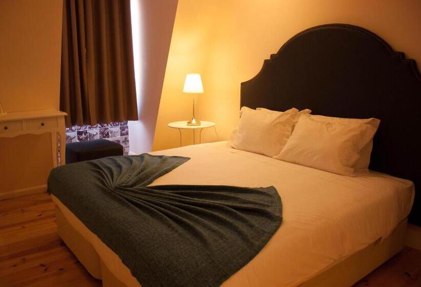 Номер Superior Вид на Город, Lisbon Arsenal Suites