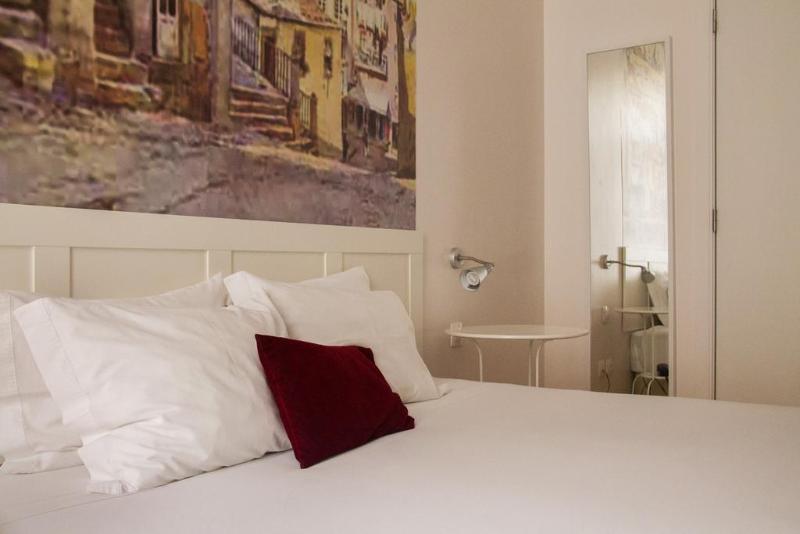 Номер Стандарт, Lisbon Arsenal Suites