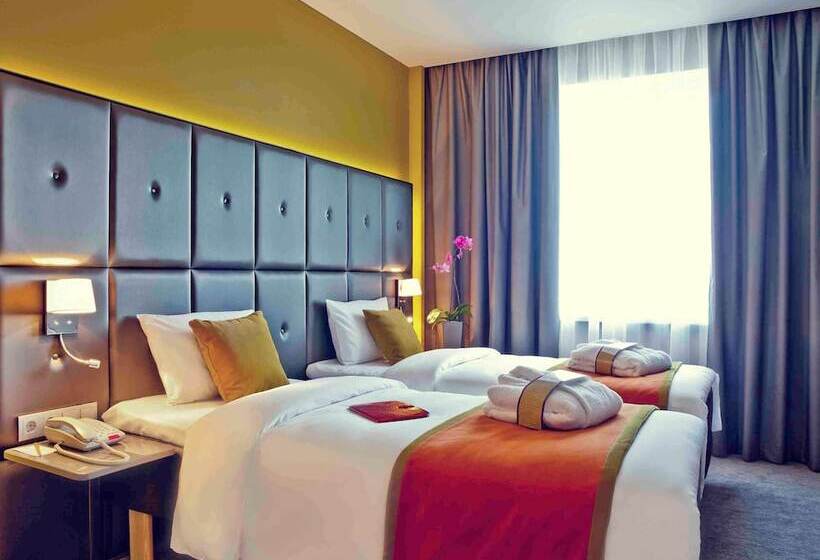 Номер Deluxe, Mercure Tyumen Center