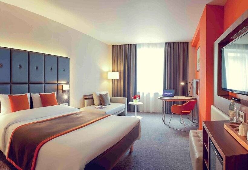 غرفة ديلوكس مطلة على المدينة, Mercure Tyumen Center