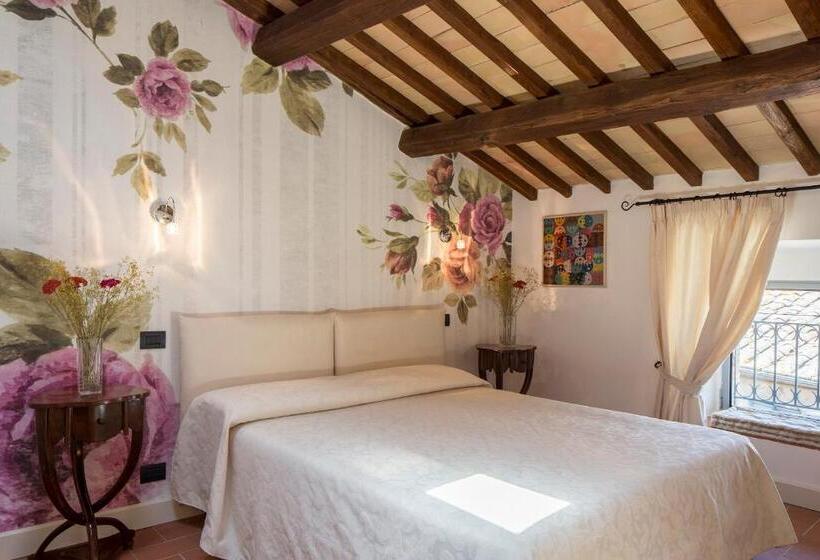 סוויטת ג'וניור, Porta Del Tempo