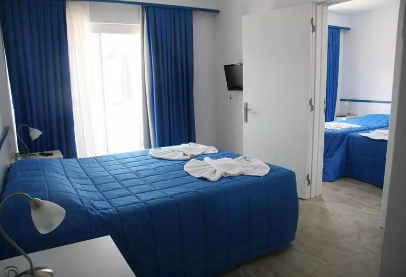 Family Room, Rota
