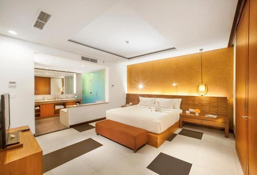 Люкс, Sun Island Hotel & Spa Legian