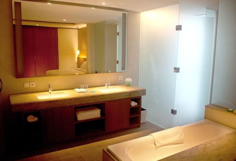 Люкс, Sun Island Hotel & Spa Legian