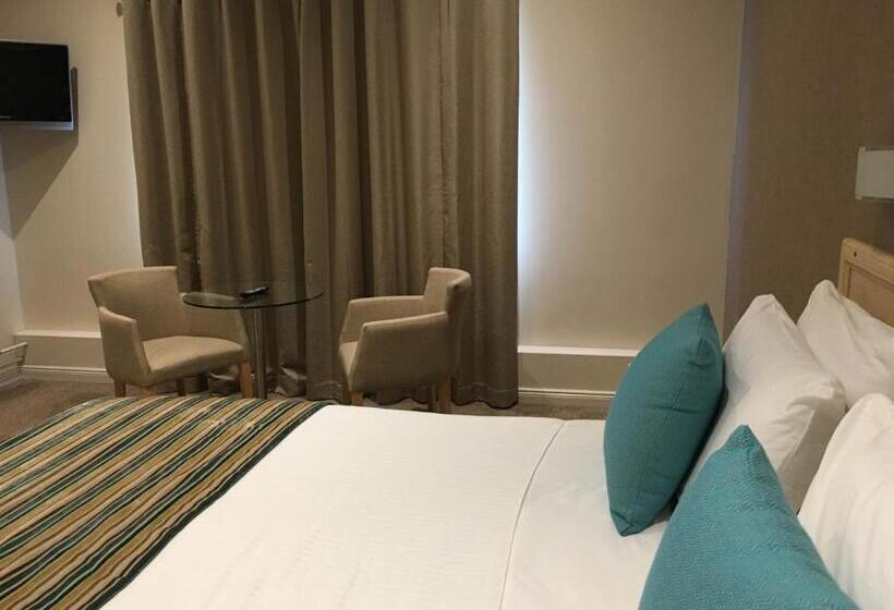 标准间, The Lodge