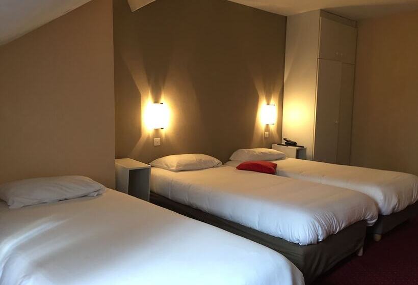 스탠다드 트리플 룸, Villa Du Parc