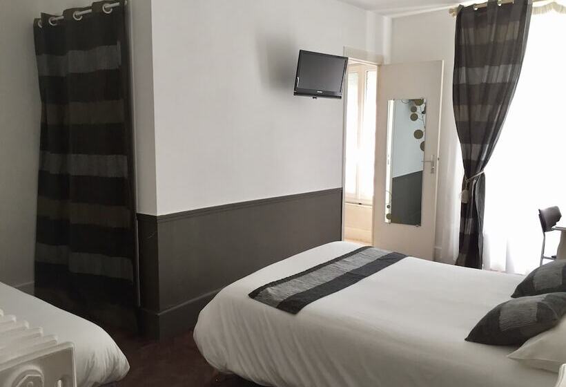 스탠다드 트리플 룸, Villa Du Parc