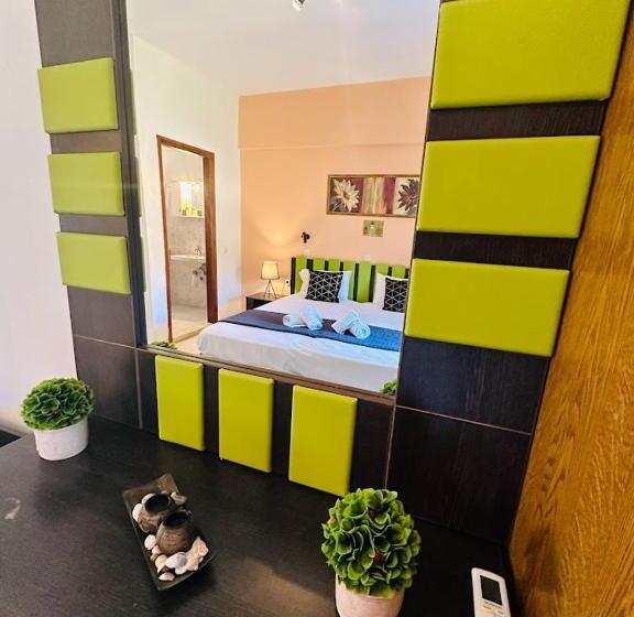 Chambre Deluxe Vue Jardin, Marina Studios