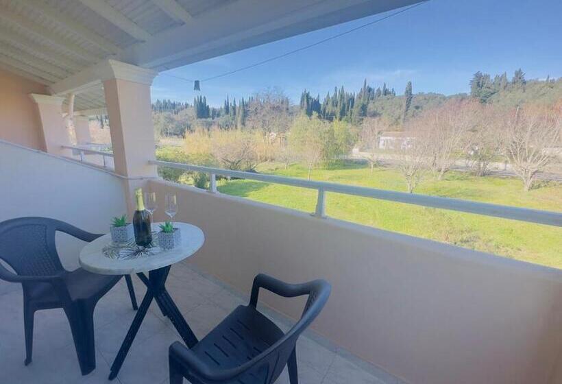 ガーデンビューデラックスルーム, Marina Studios