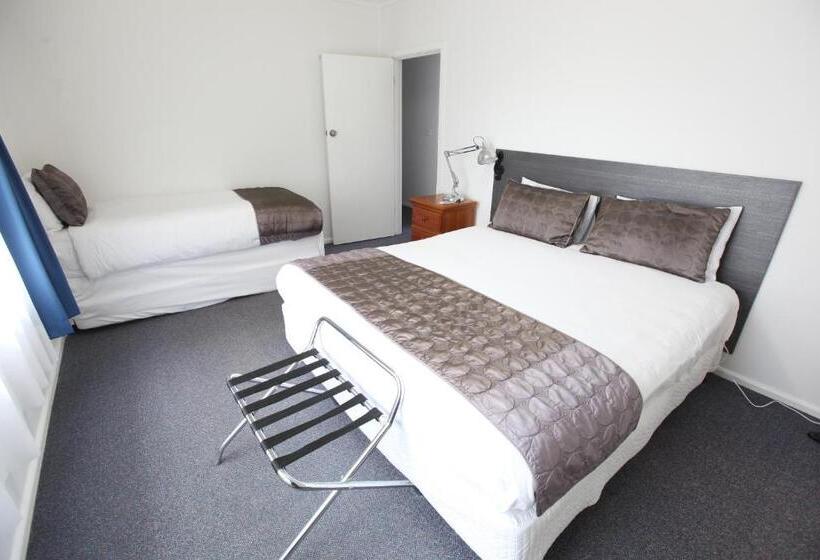 Апартаменты 3 Спальни, Mornington Motel