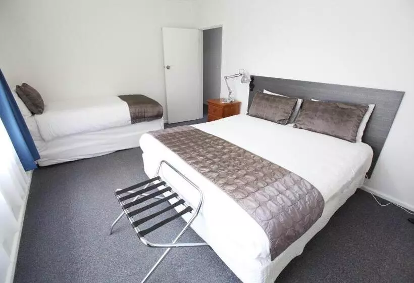 آپارتمان 3 خوابه, Mornington Motel