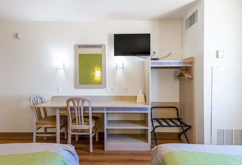 Номер Стандарт 2 Двуспальные Кровати, Motel 6cedar City, Ut