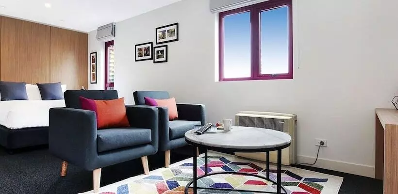 デラックススイート, Plum Carlton Serviced Apartments