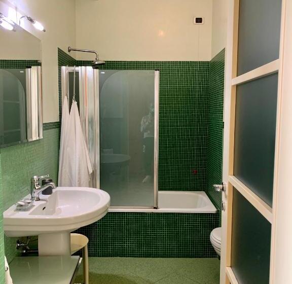 استودیوی استاندارد, Residence Corte Della Vittoria