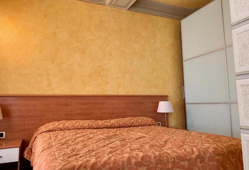 استودیوی استاندارد, Residence Corte Della Vittoria